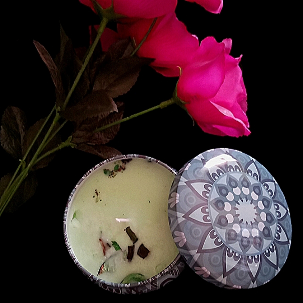 Candles - Picture 5 of 16